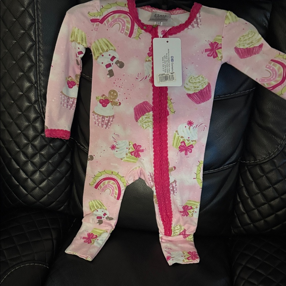 Sweet Cupcake Print Pink Footie